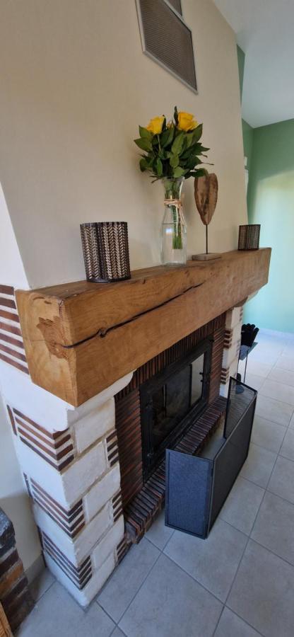 La Maison Des Delices Dosches Exteriör bild