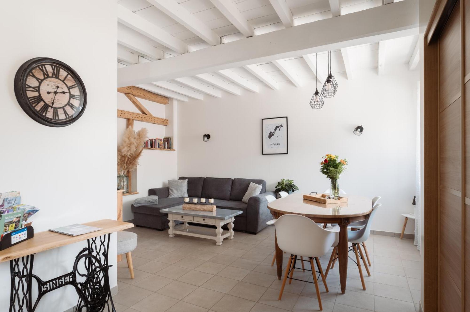 La Maison Des Delices Dosches Exteriör bild